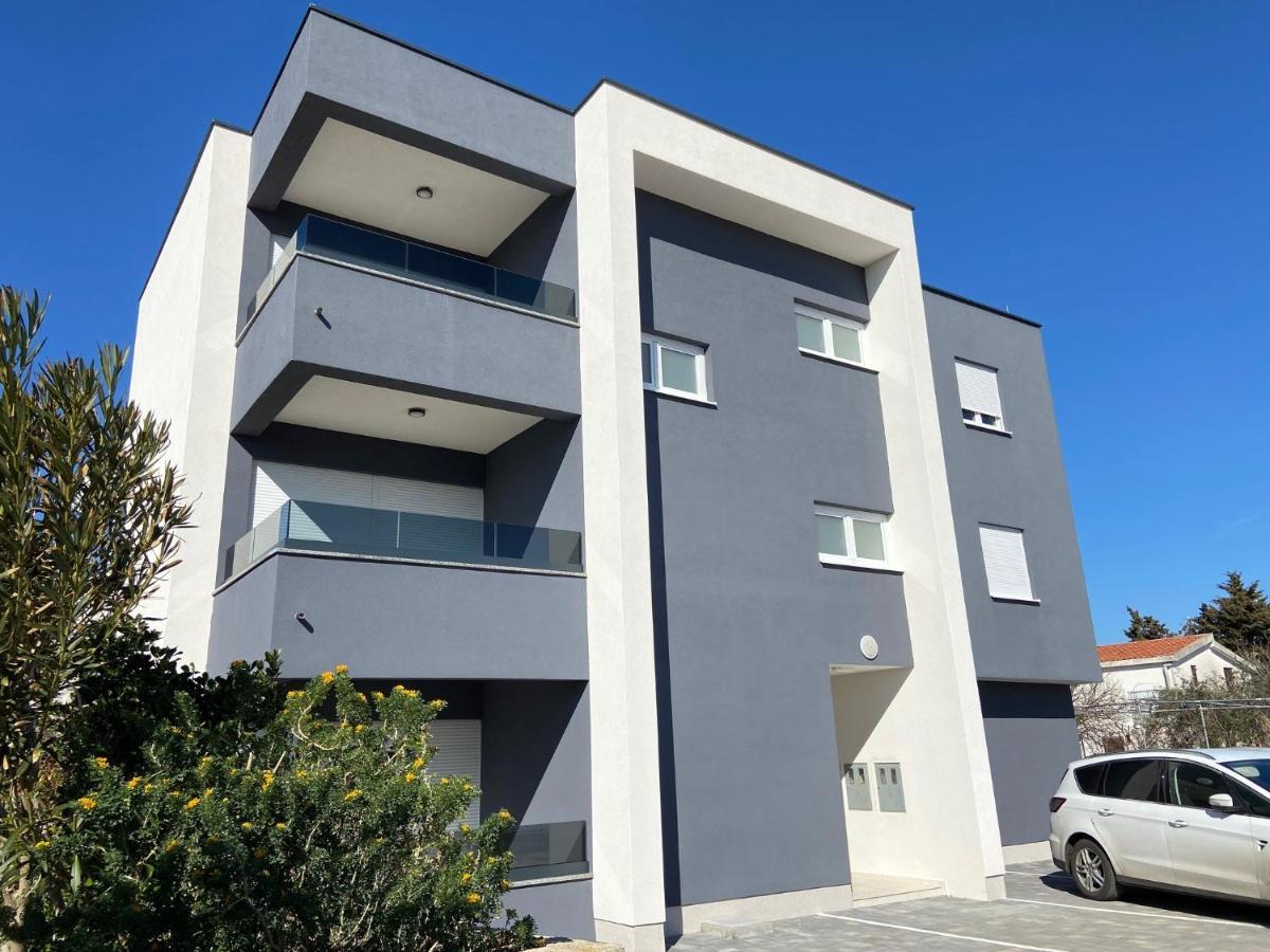 Daniela Family Apartment - Top Floor - New & Quite Location - Great Sea & Island View Vir Eksteriør bilde