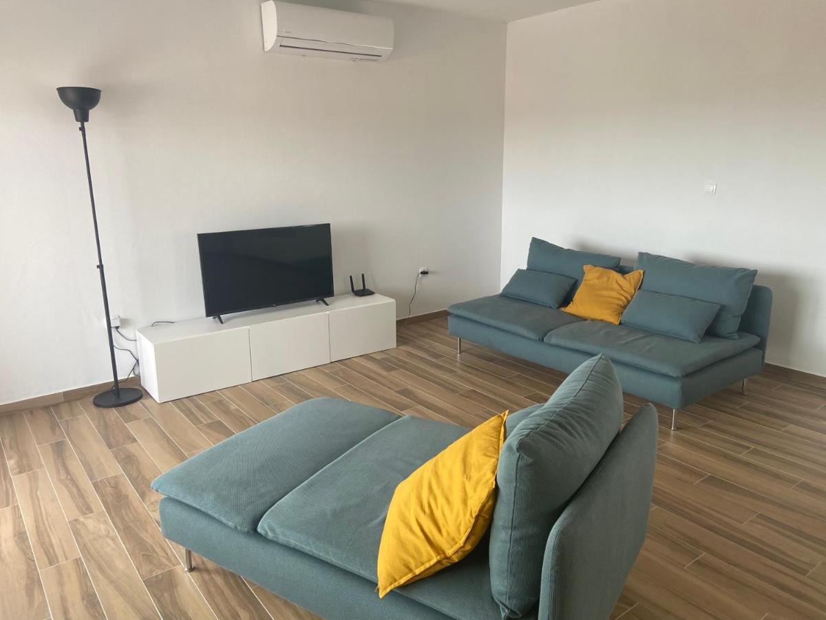 Daniela Family Apartment - Top Floor - New & Quite Location - Great Sea & Island View Vir Eksteriør bilde