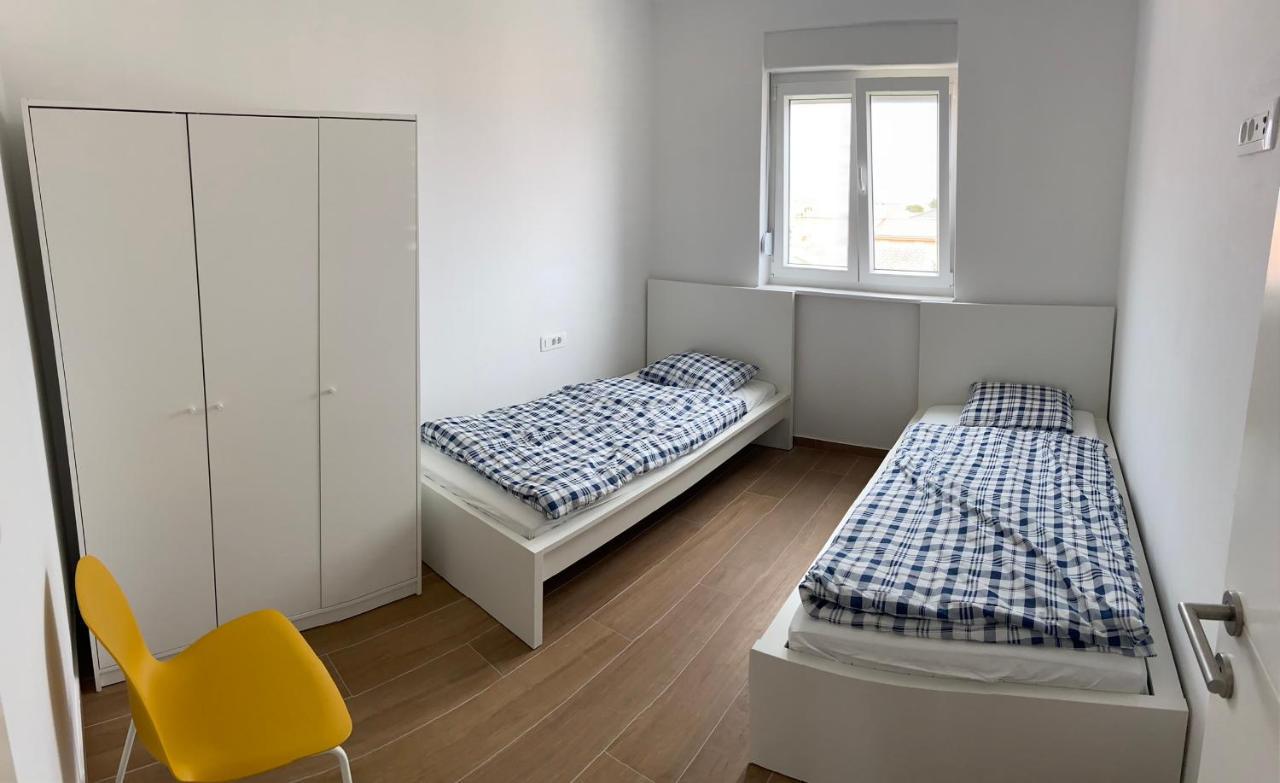 Daniela Family Apartment - Top Floor - New & Quite Location - Great Sea & Island View Vir Eksteriør bilde